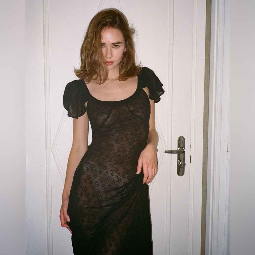Realisation Par The Seraphina Dress in Primrose Embroidery size S